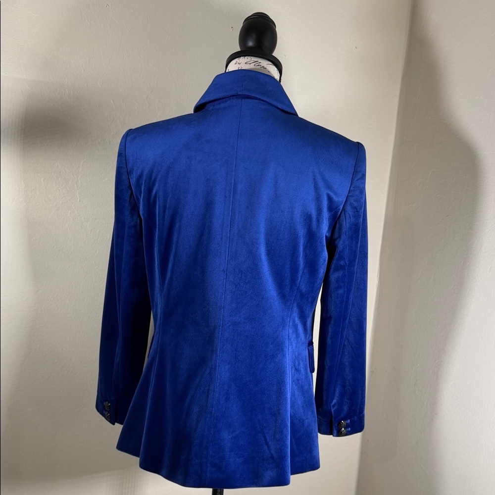 White House Black Market Royal Blue Blazer velvet - Picture 6 of 10
